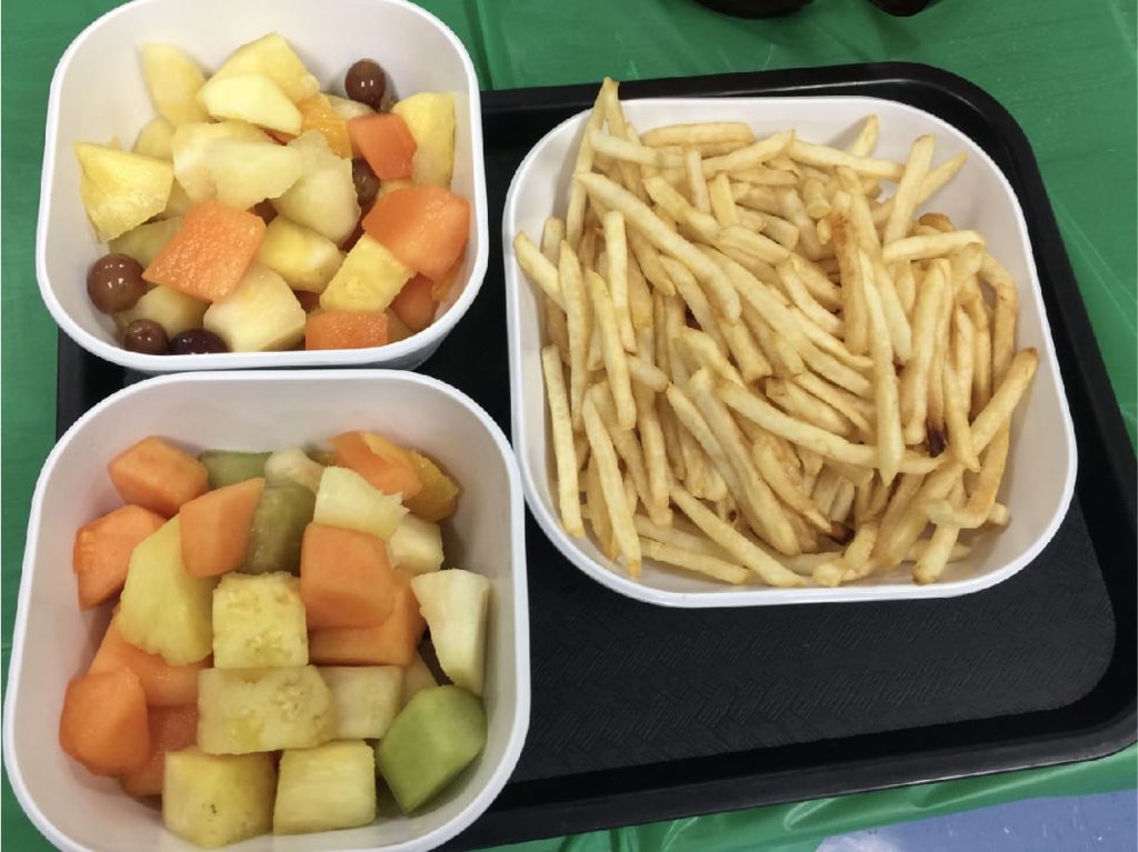 Kids Platter – Fries and Fruit